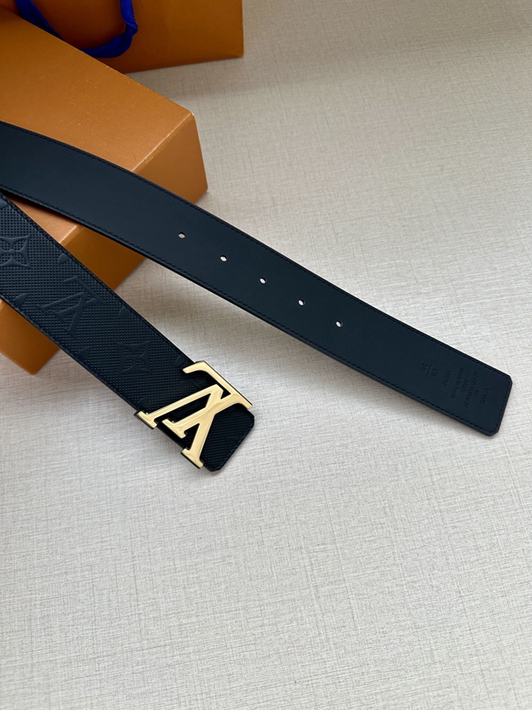 激安ルイヴィトンベルト内部構造